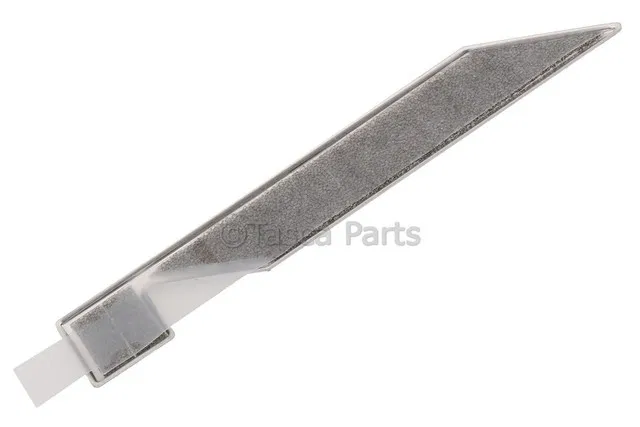 Engine Intake Manifold Cover Cadillac 'V' Series Emblem - GM (12659854)