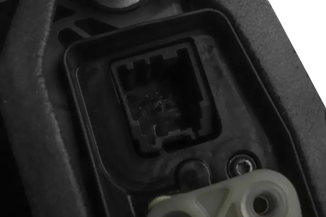 Latch - GM (13546507) - view 4