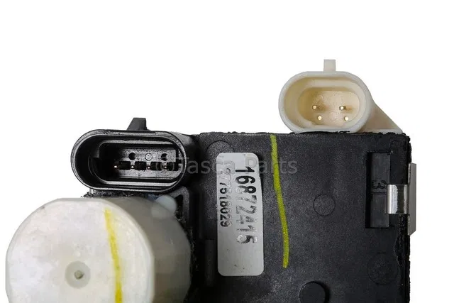 Driver Side Front Door Lock - ACDelco (15110643) - view 2