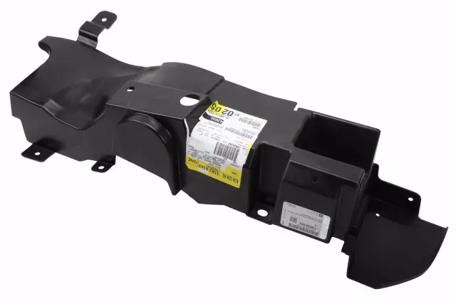 Passenger Side Engine Splash Shield - GM (15826163) - view 3
