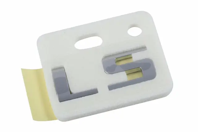 Deck Lid LS Emblem - GM (15832265)