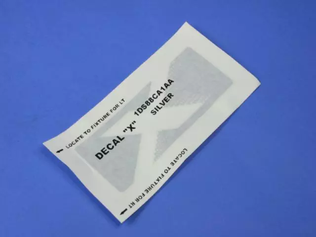 Decal - Mopar (1DS88CA1AA) - view 3