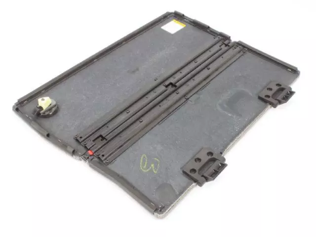 LOAD FLOOR DOOR ASM - Mopar (1MF37BD5AB) - view 11