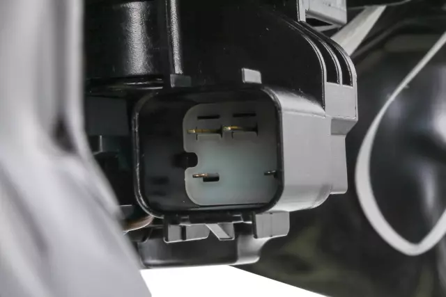 Liftgate Latch - GM (20817708) - view 14