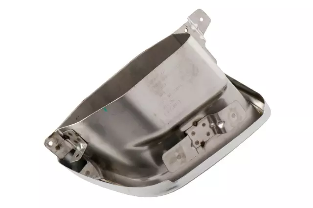 Driver Side Bumper Tail Pipe Bezel - GM (20837549) - view 6