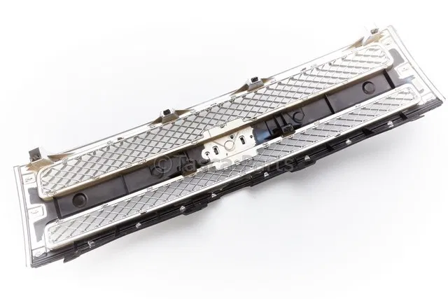 Exterior Trim, Chrome Grille Kit - GM (22767485)