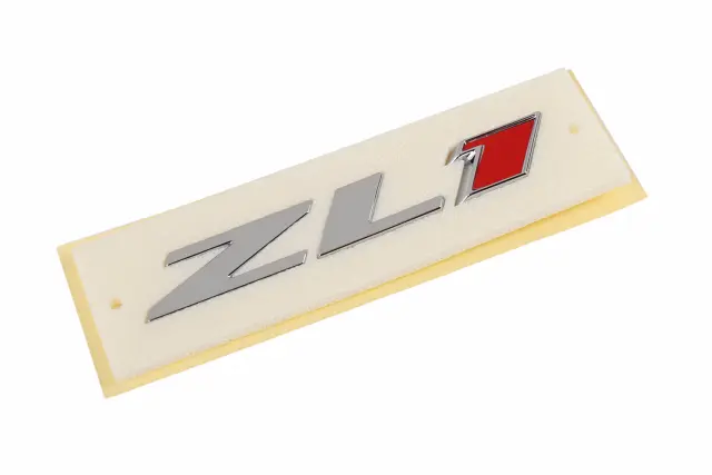Front Grille Z21 Emblem - GM (22830717) - view 2