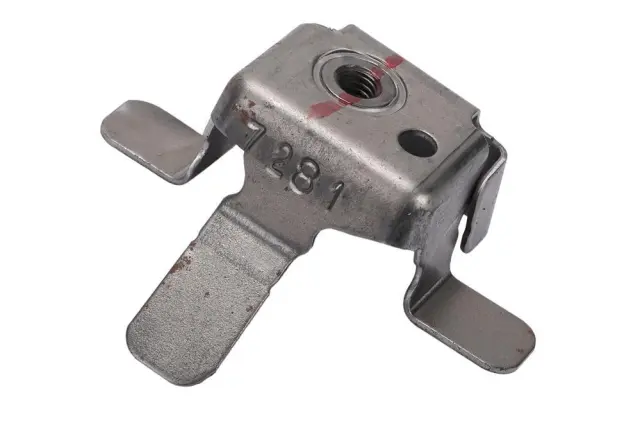 Inner Windshield Pillar Bracket - GM (23417281)
