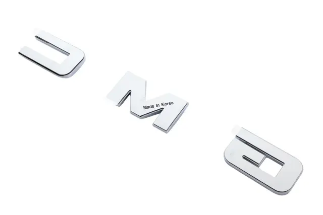 Front Emblem - GM (26470801) - view 4