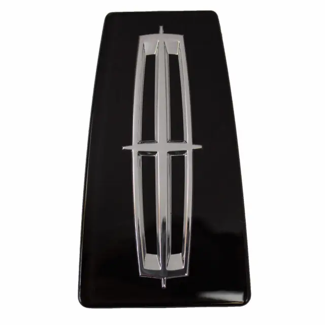 Grille Emblem - Ford (3w1z8213aa)