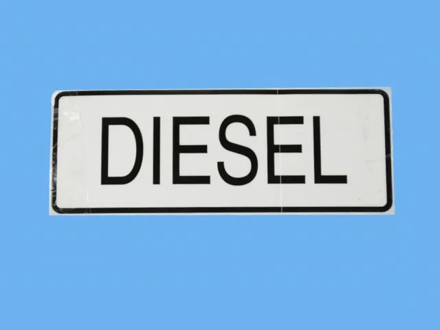 Diesel Fuel Label - Mopar (47480080AA)