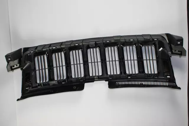 Radiator Grille - Mopar (55079377AE) - view 5