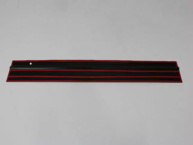 Tailgate Applique - Mopar (55295060) - view 14