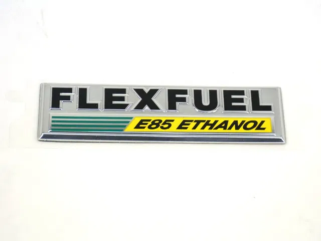 Nameplate - Mopar (55372784AA) - view 5