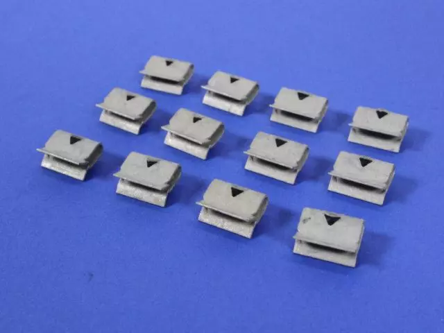 Fascia Clip - Mopar (6036729AA) - view 9