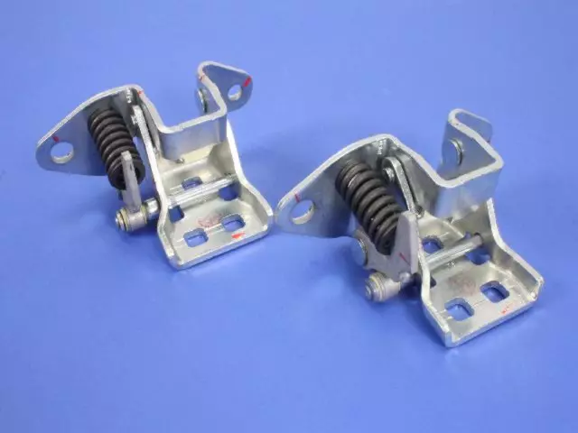 Upper Hinge - Passenger Side (RH) - Mopar (68024106AF) - view 7