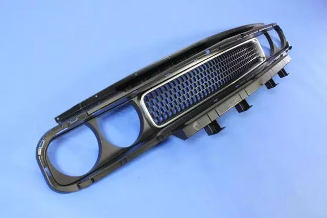 RADIATOR GRILLE - Mopar (68043388AB) - view 9