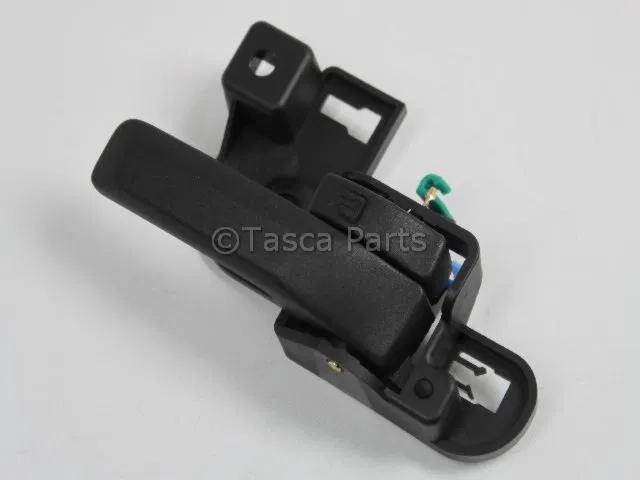 Handle, Inside - Driver's Side (LH) - Mopar (68059175AA) - view 12