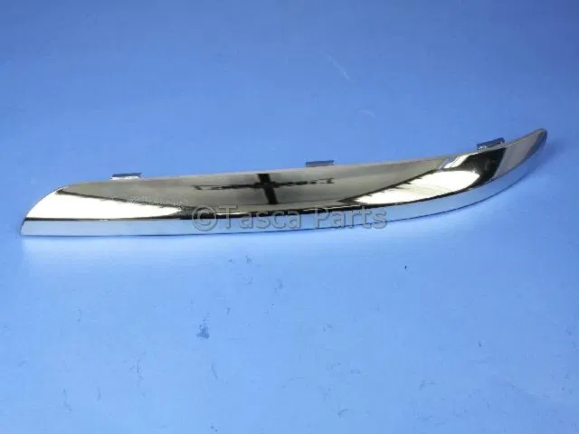 Molding - Driver's Side (LH) - Mopar (68127941AB) - view 2