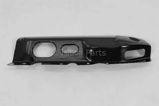 D Pillar Panel, Right - Mopar (68193228AA)