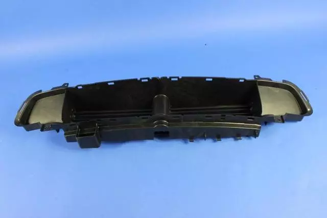Active Shutter Grille - Mopar (68246267AB) - view 7