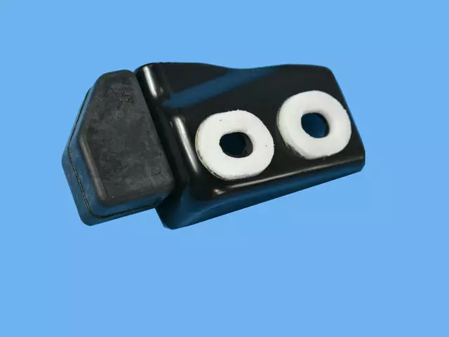 Bumper - Mopar (68261893AA) - view 6