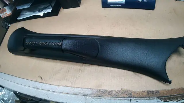 A Pillar Molding, Left - Mopar (7kf751xtaa)