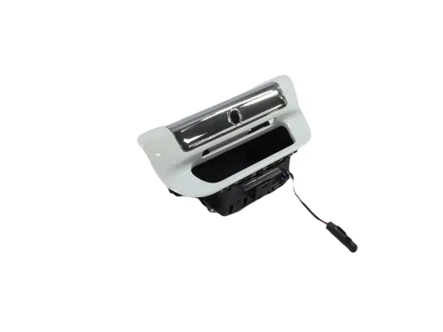 Tailgate Handle - Mopar (7kj471w7aa) - view 3