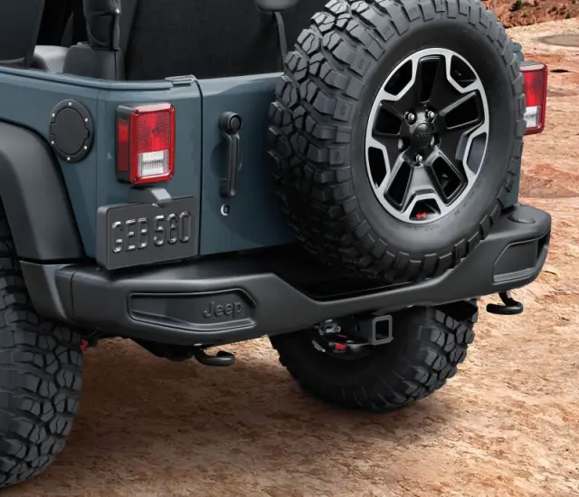 Bumper - Mopar (82213654) - view 11