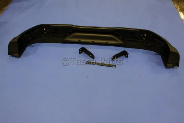 Bumper - Mopar (82213654) - view 3