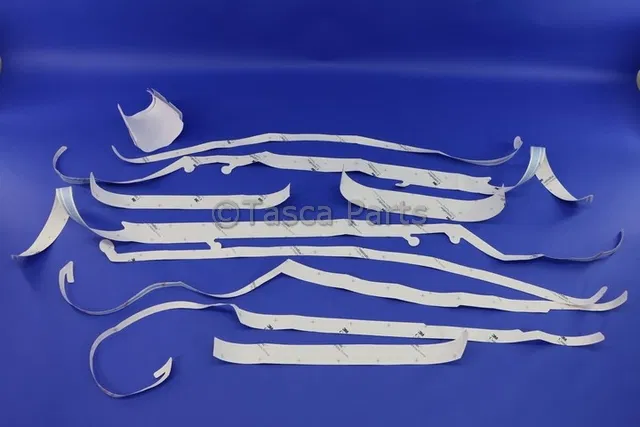 Decal - Mopar (82214086AB) - view 2