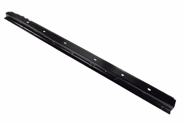 Rocker Reinforced - Passenger Side (RH) - GM (84053111)