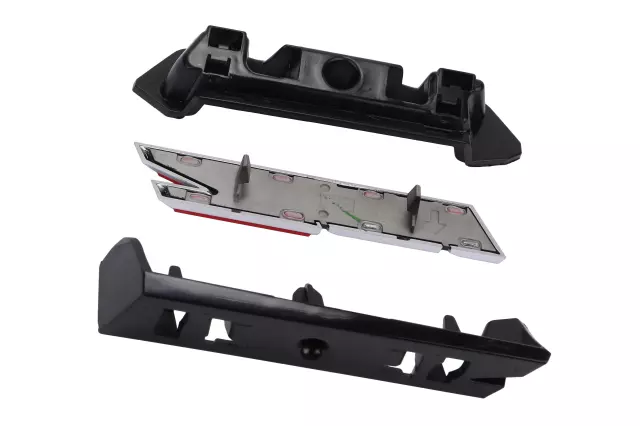 Front Grille Insert - GM (84233612) - view 6
