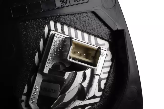 Mirror Assembly - GM (84348236) - view 3