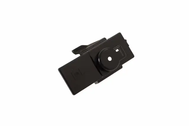 Front Grille Support Bracket - GM (84634396)