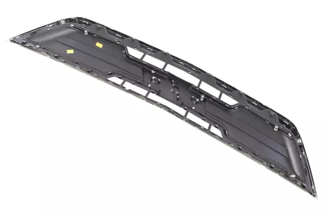 Front Outer Grille - GM (84720392) - view 6