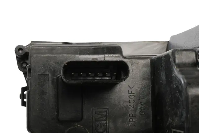 Front Driver Side Door Latch - GM (84890754) - view 6