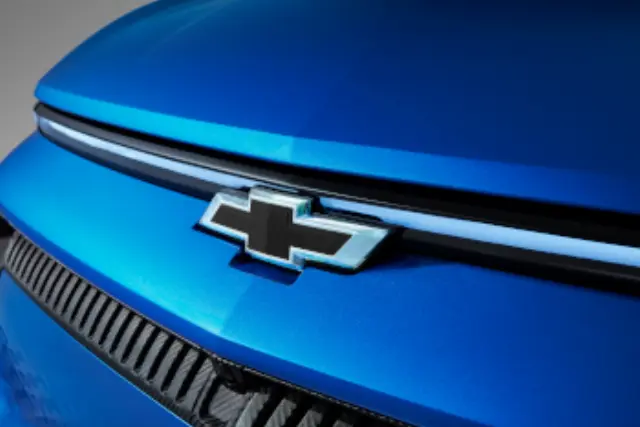 Illuminated Bow-Tie Emblem - GM (85026149)