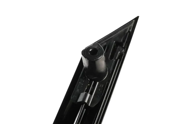 Upper Molding - GM (85685445) - view 10