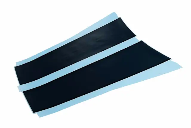 Front Decal - GM (87861608) - view 2