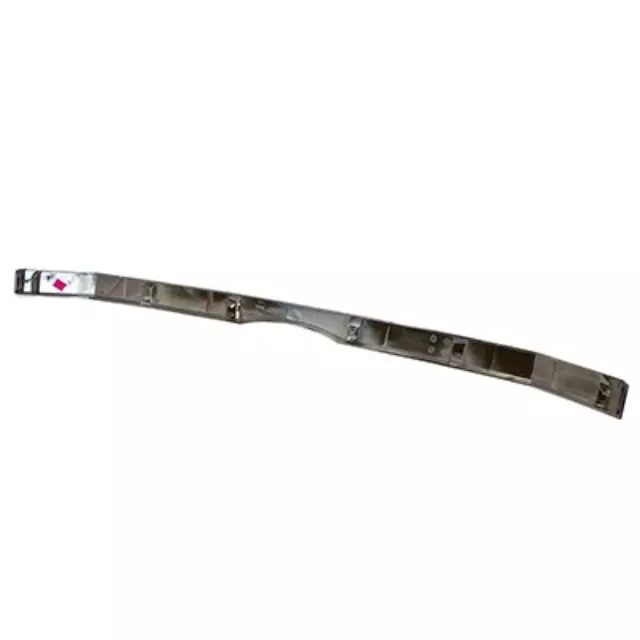 Lower Grille - Ford (8a8z8200c) - view 2