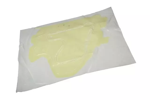 Water Deflector - Passenger Side (RH) - GM (95185054) - view 4