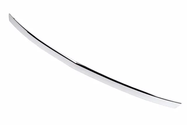 Lower Liftgate Applique - GM (95389392)