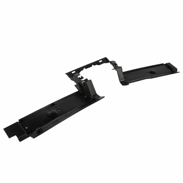 Bumper Splash Shield - Ford (EJ5Z-17779-D) - view 5